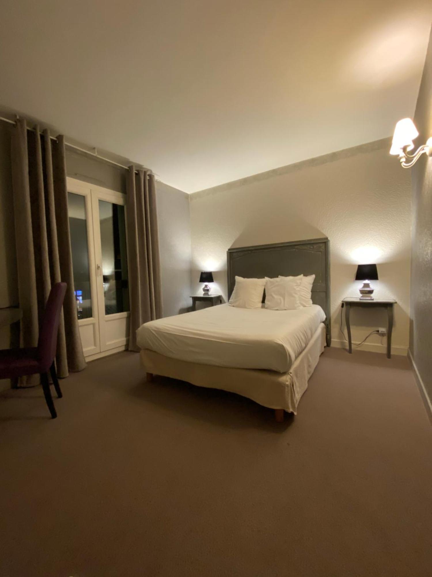 Logis Hotel Medieval, Montelimar Nord Rochemaure Exterior photo